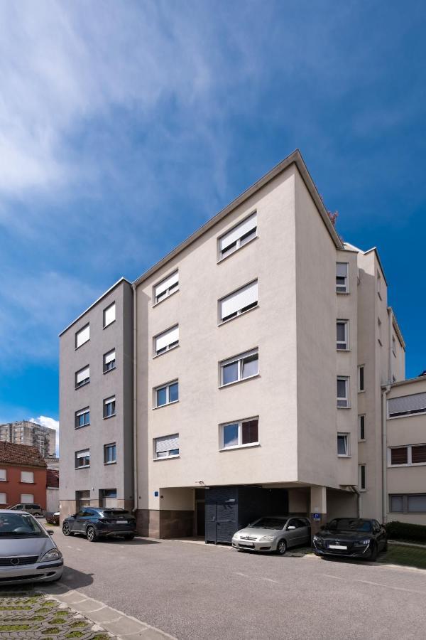 Apartment Zagreb, 0-24, Self Service Check-In, Free Parking Eksteriør bilde